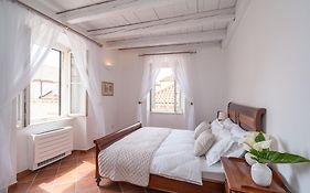 Fortunata Apartment